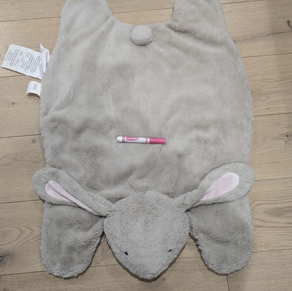 VGUC Pottery Barn Kids Rabbit Rug - Picture 6 of 6